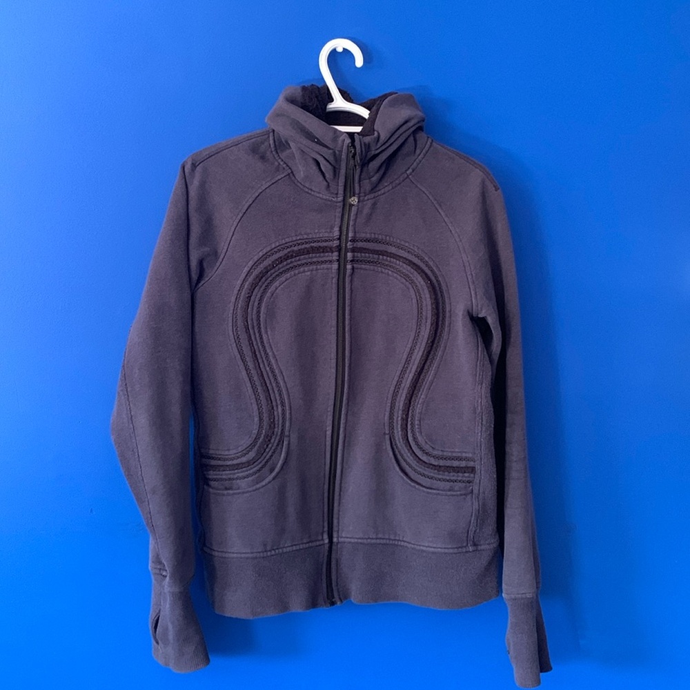 Lululemon navy blue collard scuba hoodie